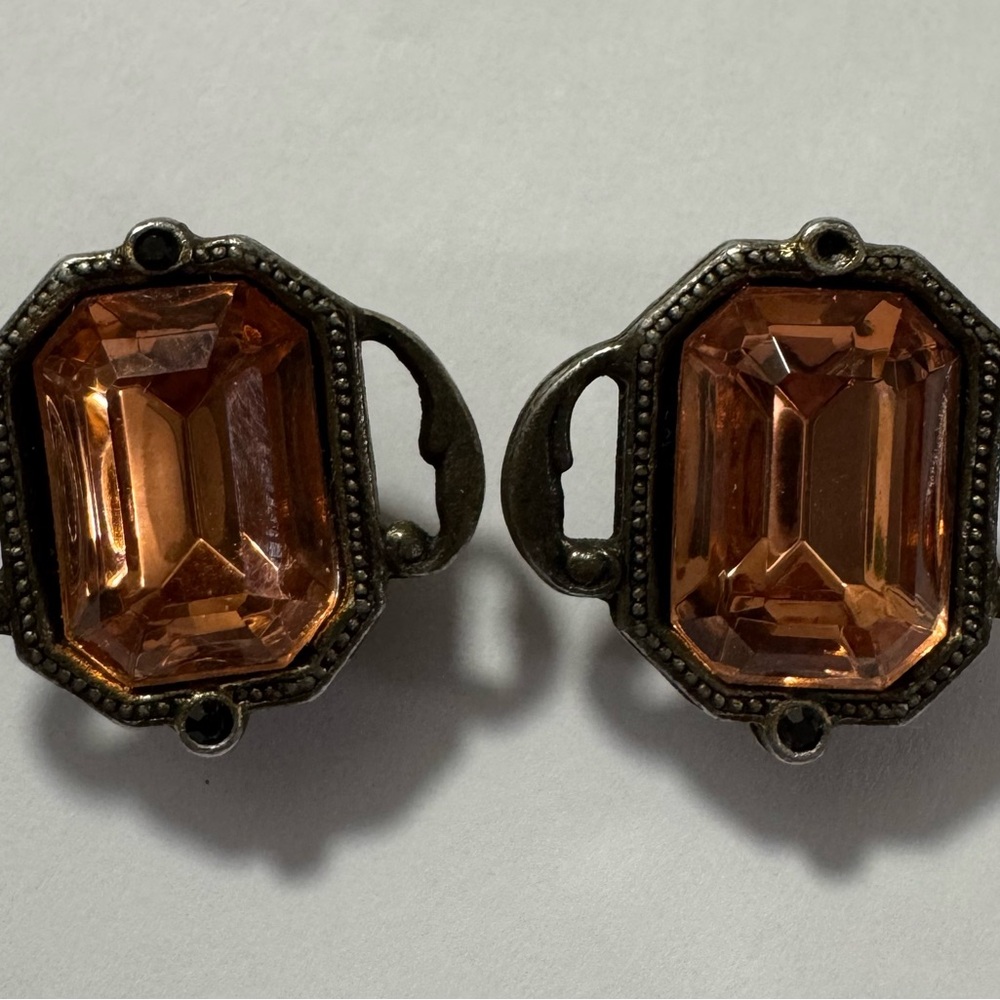 Vintage Banana Bob Clip on Earrings with Citrine coloured Beveled Stones
